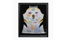 กรอบรูปเสื้อนักกีฬาทีมชาติ ที่เขียนข้อความอวยพร